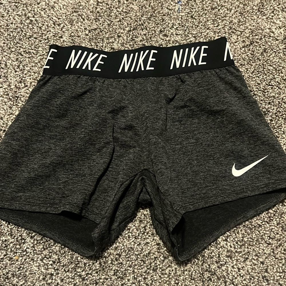 Girls Nike shorts